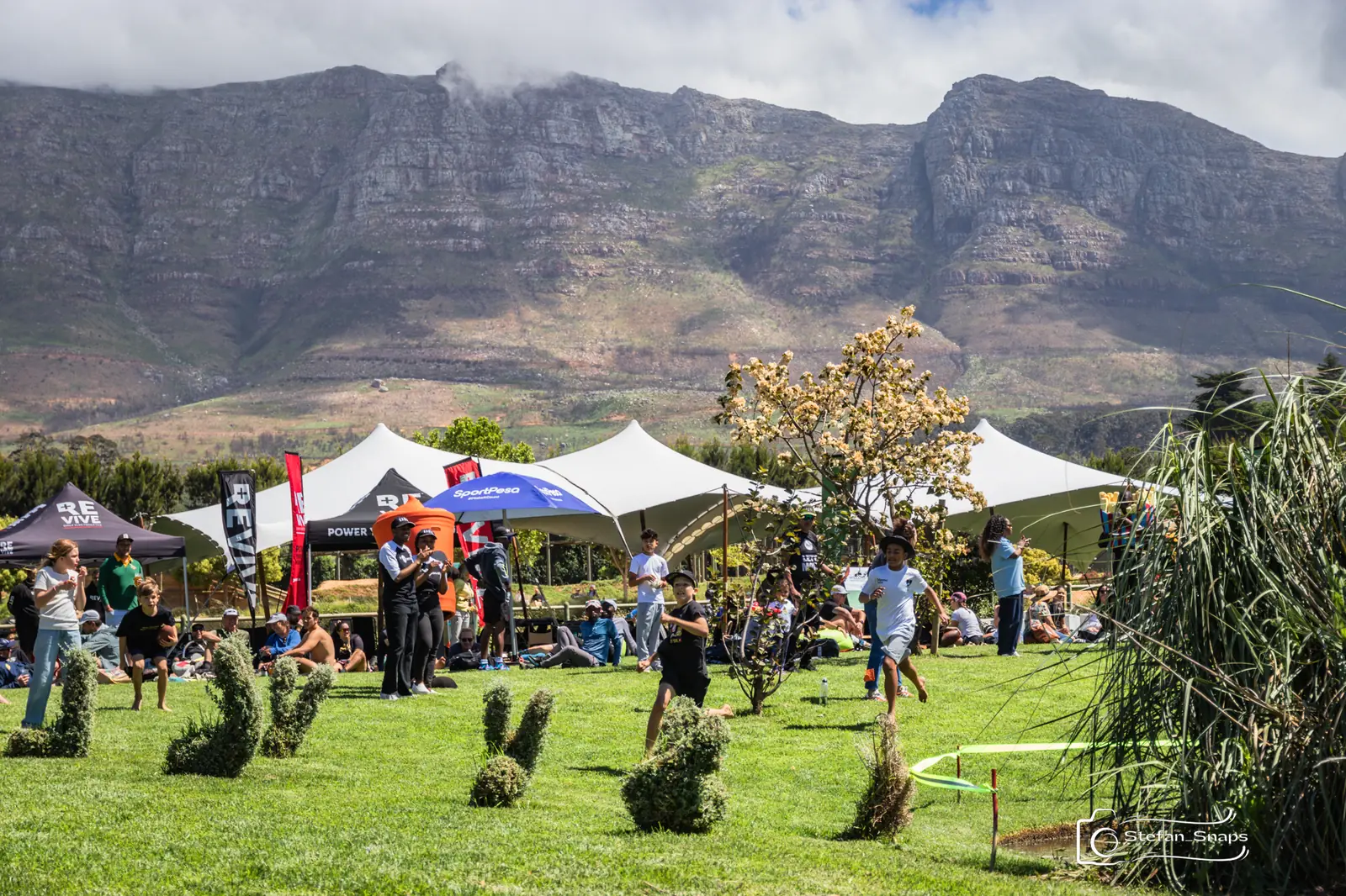 The race village at Constantia Uitsig under the mountain